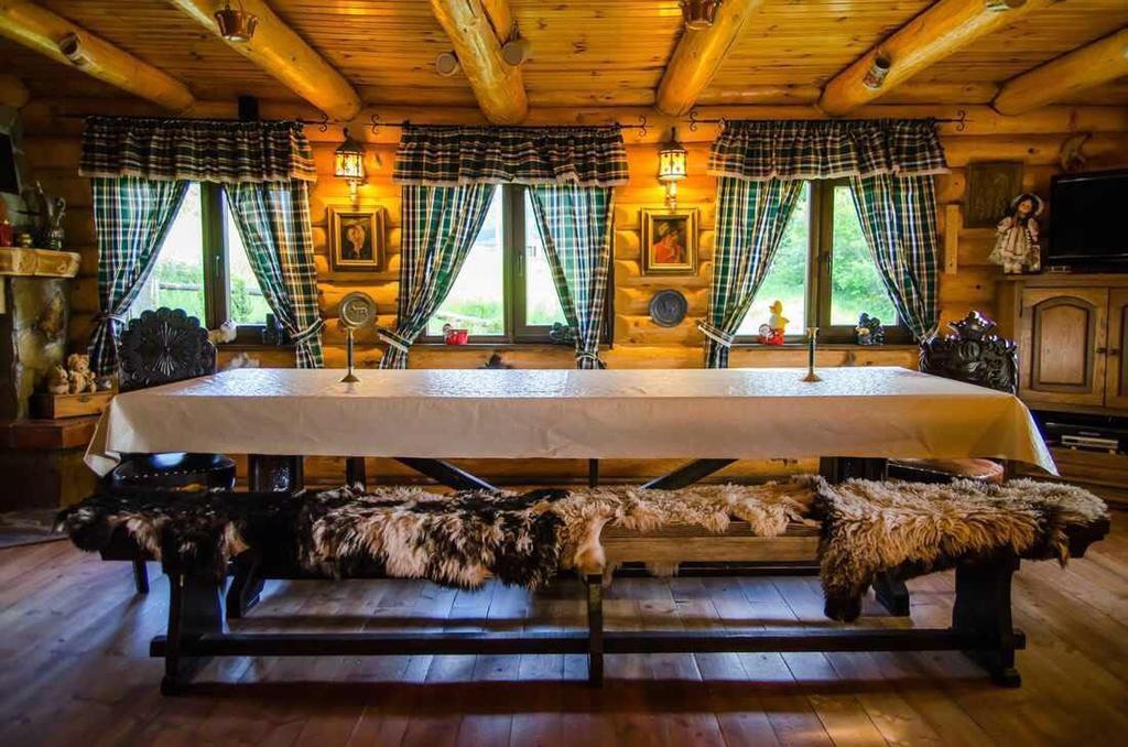 Cabana Vanatorului Rîşnov Esterno foto